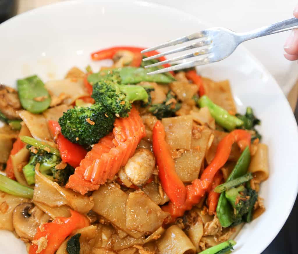club singleton thai food vegetables